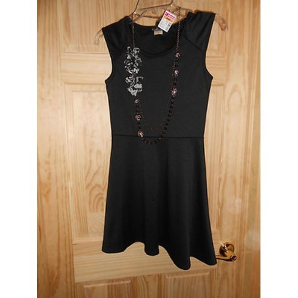NEW Little Black Dress Cute Cut sz Small LBD Comfy Airy Summer Sun w/ Necklace